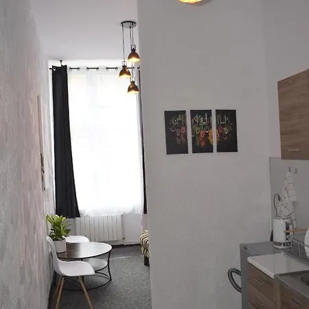 Apartament X Przemyśl Esterno foto
